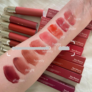 Son bóng lì Rare Beauty Soft Pinch Tinted Lip Oil Stain