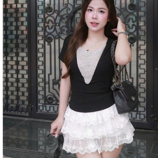 Áo Thun V Phối Cườm Đá  From Ôm Thiết Kế Tôn Dáng Nữ Tính