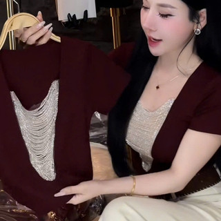 Áo Thun V Phối Cườm Đá  From Ôm Thiết Kế Tôn Dáng Nữ Tính