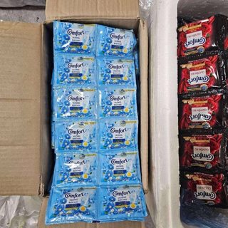Dây nước xả Comfort Thiên nhiên thanh khiết hương  Comfort hương Ban Mai 10 gói x 18ml