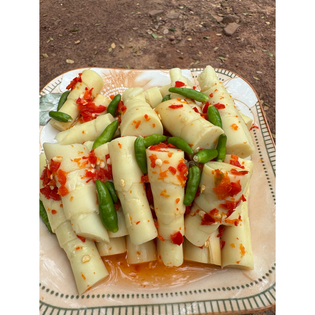 combo 1 măng trúc + 1 măng le - chua cay ngọt - đường + muối + ớt ( 1kg8 - 2kg ) bảo quản ngăn mát được 1 -2 tháng