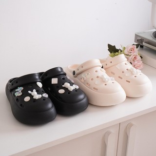 Dép sục nữ đế cao 4cm basic kèm charm Gấu thỏ trong kiểu sandal quai hậu dễ thương CSM-58 Mita