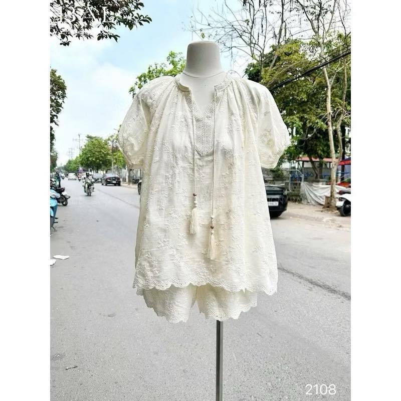 Set Đồ Nữ Trắng Kem Áo Ren Phối Quần Short – Đồ Bộ Nữ Đi Biển Du Lịch Nhẹ Nhàng Tiểu Thư DONNA HCOM26256