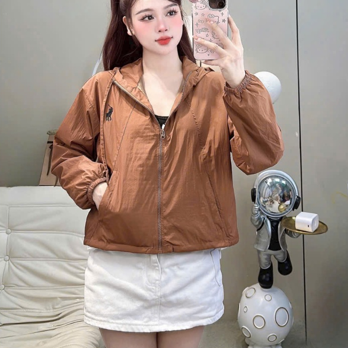 Áo khoác gió nữ 2 lớp lót lụa mềm mát, áo khoác dù chống nắng có mũ, chất vải gió nhăn form lửng vừa