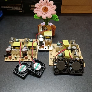 Bo mạch 21v3A bản to có quạt tản nhiệt dùng nguồn nuôi mạch khiển z và sạc pin 5s