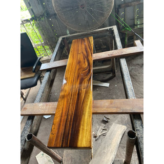 Gỗ me tây: 20 x 200 x 3.4cm (Sơn 1 mặt)