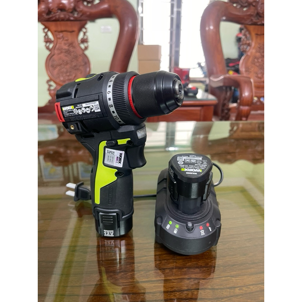 Máy khoan dùng pin 12V WORX WU135 chính hãng