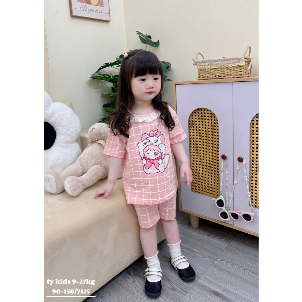 Bộ Cộc Tay Quần Lửng Họa Tiết My Melody Vs Mèo Marie Cổ Ren Dành Cho Bé Gái 9-35kg