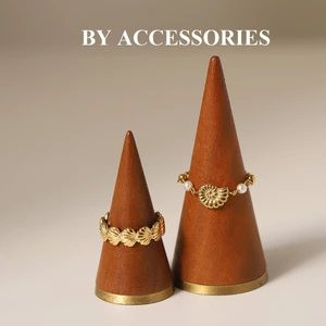Nhẫn nữ titan tạo hình vỏ ốc vỏ sò mạ vàng không gỉ WR2640 BY ACCESSORIES