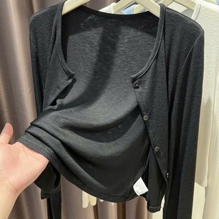 Áo khoác cardigan trơn mỏng chất mềm mịn, co giãn thoải mái. CARDIGAN TRƠN MỎNG
