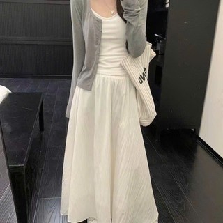 Áo khoác cardigan trơn mỏng chất mềm mịn, co giãn thoải mái. CARDIGAN TRƠN MỎNG