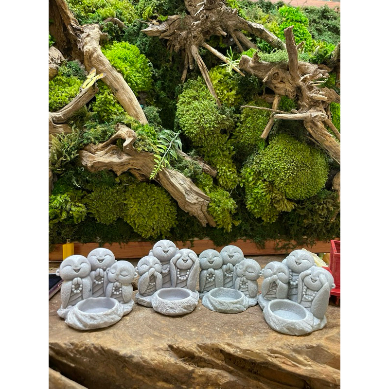 Tượng chú tiểu cười đá cao cấp - decor trưng bày, terrarium