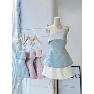 Màu Xanh Pastel - Áo Gấm Hoa Cách Điệu Dáng Quây Phong Cách Sang Trọng Trẻ Trung
