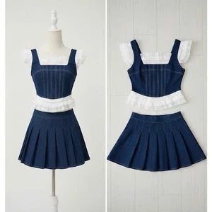 Set bé gái chất jean phối ren, Áo croptop mix cùng chân váy xếp ly năng động