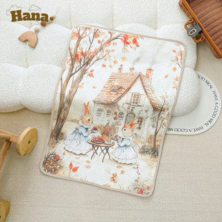 Tấm Lót Cho Bé Hana Họa Tiết Thỏ Vintage – Thảm Lót Sơ Sinh Mềm Mịn, Thấm Hút Tốt, Chống Thấm Nhẹ