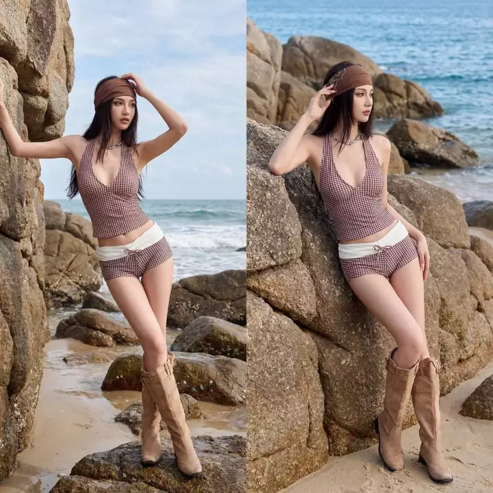 Set Bikini Đi Biển Họa Tiết Caro 2 Màu Xanh, Nâu Hot Trend, Set Đồ Đi Biển Kín Đáo Cổ Yếm Ôm Dáng - H30