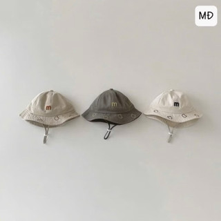 Mũ tai bèo cho bé thêu chữ M dễ thương – Nón vành rộng trẻ em có dây buộc, phong cách Hàn Quốc, chống nắng