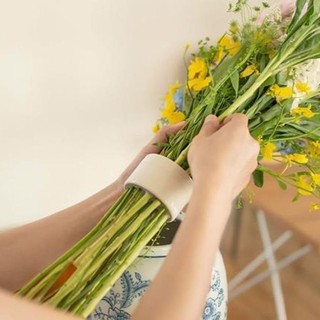 DỤNG CỤ CẮM HOA LỖ NHỰA COMBO 2 CÁI – LƯỚI CẮM HOA GIỮ FORM, GIÁ ĐỠ HOA CỐ ĐỊNH, DECOR BÌNH HOA