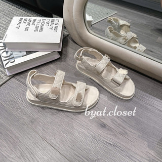 𝐁𝐘𝐀𝐓.𝐂𝐋𝐎𝐒𝐄𝐓 𝟐 | sandal xinh màu mới fullbox