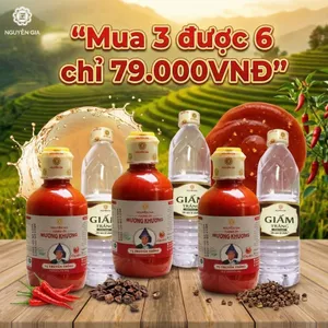 COMBO 3 TẶNG 3 Mua 3 Tương Ớt Mường Khương Truyền Thống Cay Đậm 250ml Tặng 3 Giấm Trắng 500ml NGCBTK001