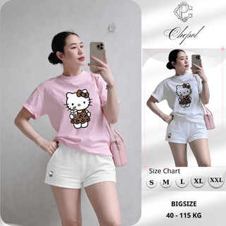 Bộ Áo Phông Nữ Chepol in Mèo kitty, Cổ Tròn, Tay Ngắn, Phối Quần Đùi, Chất Cotton ( Áo Thun Hồng+Quần Đùi Trắng)CP_21555