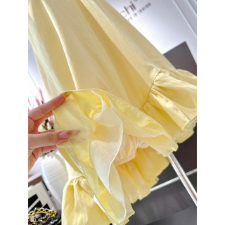 (Hàng loại 1) Đầm yếm cột nơ lưng chất dáng babydoll xoè bồng Triệu Lộ Tư kèm quần bảo hộ - Vàng - SEP House