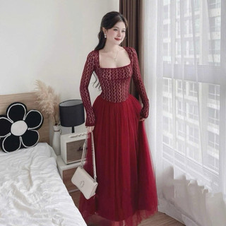 đầm ren cổ vuông phối chân váy lưới xinh sang chảnh