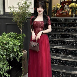 đầm ren cổ vuông phối chân váy lưới xinh sang chảnh