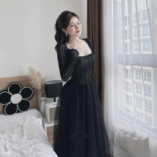 đầm ren cổ vuông phối chân váy lưới xinh sang chảnh