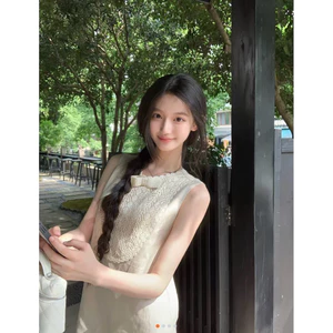 Đầm suông ba lỗ phối cổ ren len nơ