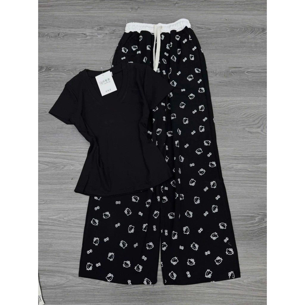 Sét Áo Thun Ngắn Tay From Babytee Logo Chữ Kí Mix Quần Dài Cạp Trắng Hoạ Tiết Mèo Kitty Đáng Yêu