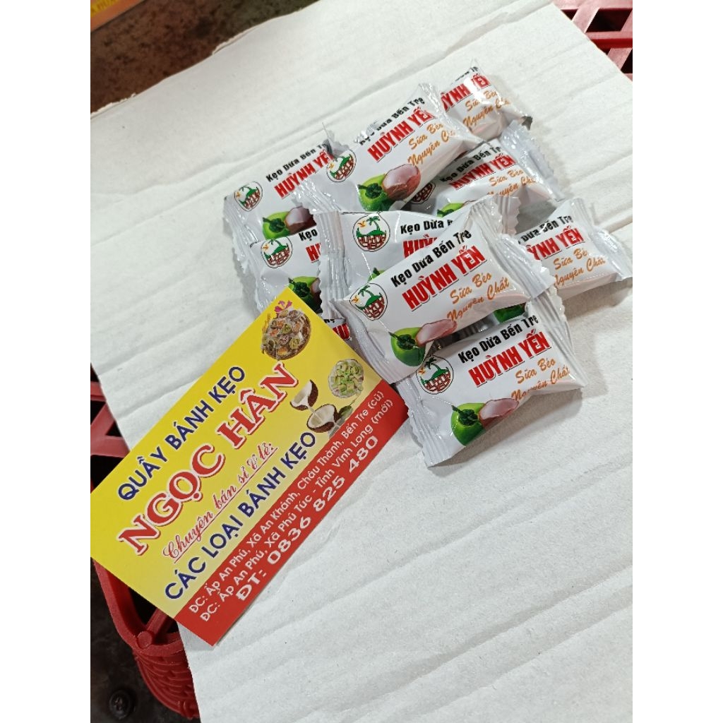 ( Ít ngọt ) Kẹo dừa sữa dừa Huỳnh Yến ( hộp 400g )  __  đặc sản Bến Tre