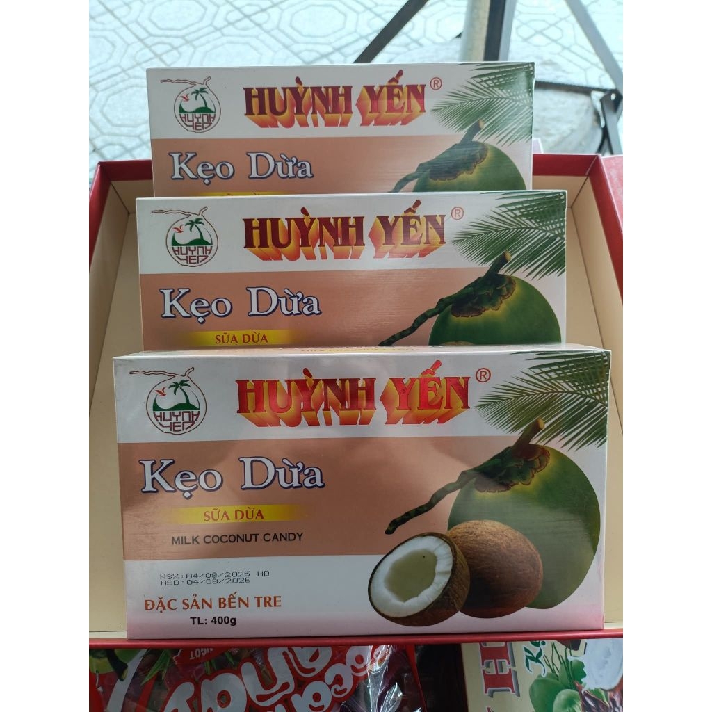 ( Ít ngọt ) Kẹo dừa sữa dừa Huỳnh Yến ( hộp 400g )  __  đặc sản Bến Tre
