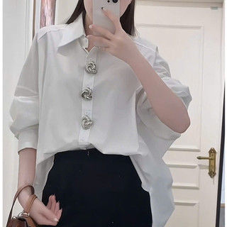 Áo Sơ Mi Nữ Nâu Socola Tay Dài Form Rộng Đính Charm Hoa Thanh Lịch