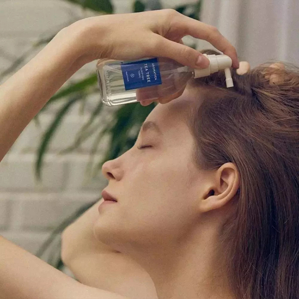 Xịt Dưỡng Tóc Kiềm Dầu Chiết Xuất Tràm Trà Aromatica Tea Tree Purifying Tonic