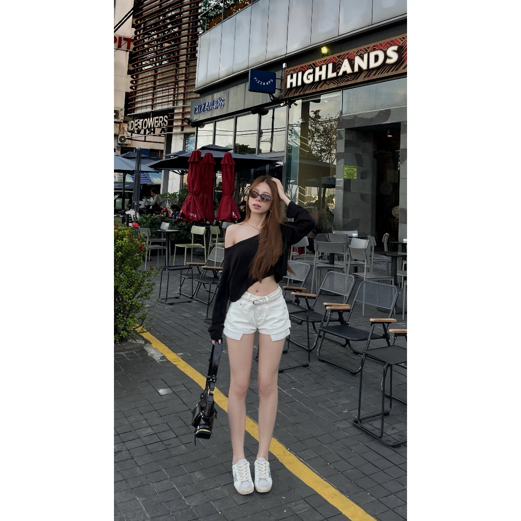 Deal Mở Bán TENDRE - Quần Short Nữ Lưng Cao Basic Hack Dáng Dễ Phối Đồ Chuẩn Street Style Cá Tính N02