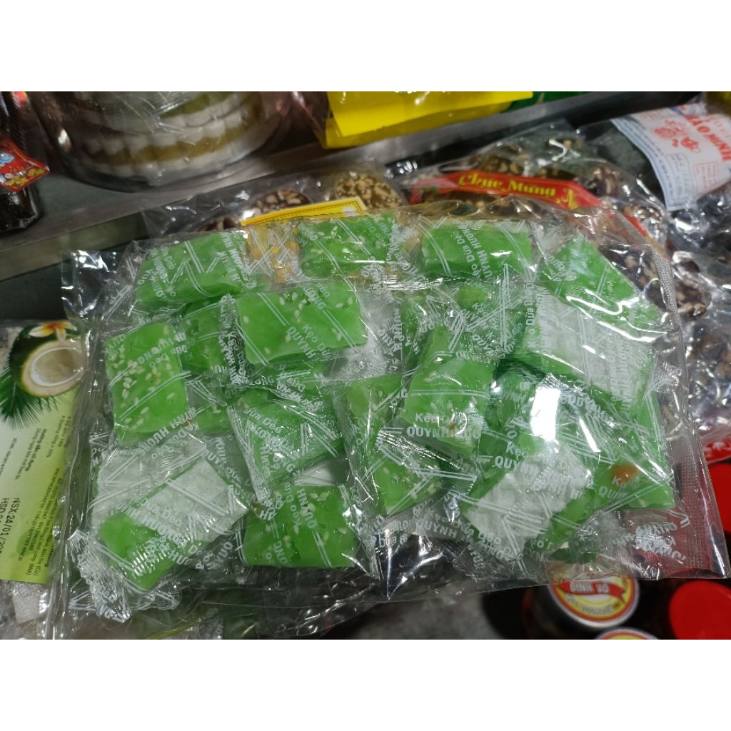 Kẹo dừa dẻo (dứa) Quỳnh Hương 300g