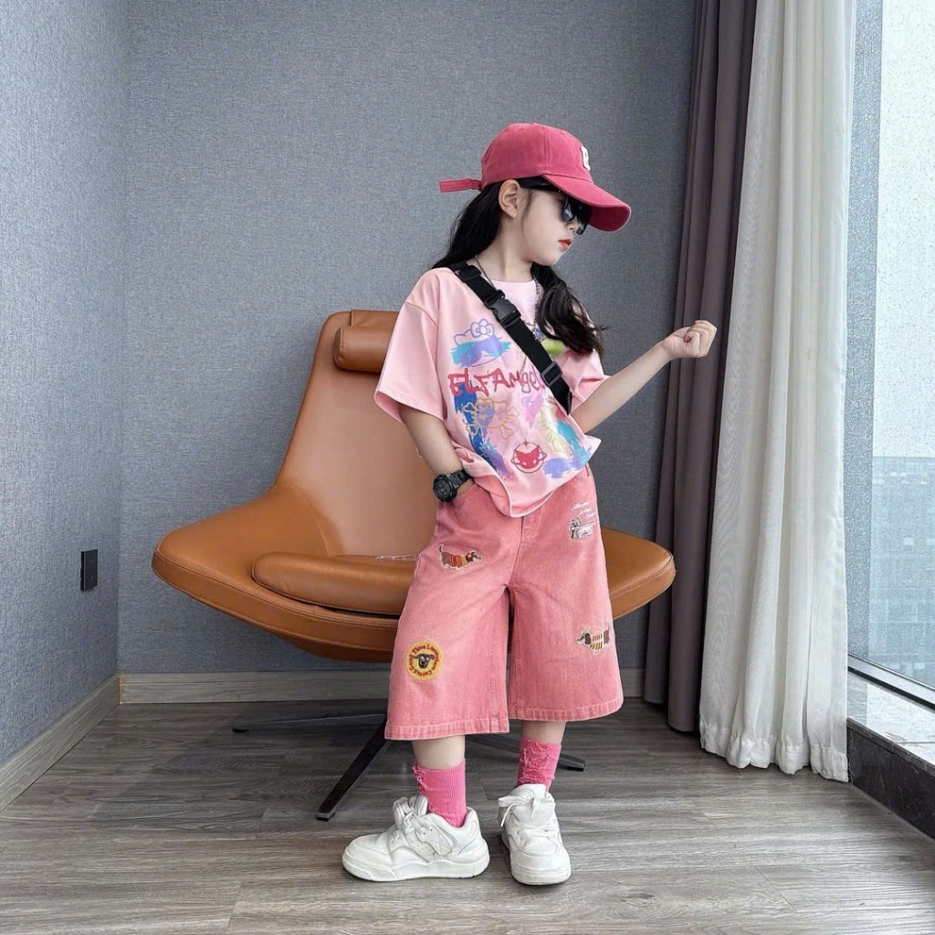 Set áo thun oversize & quần culottes hồng cá tính cho bé