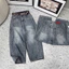 Quần baggy form thụng chất jean phối mí thêu túi sau