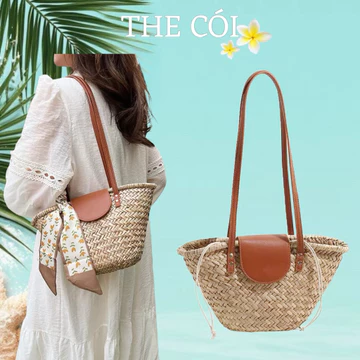 The Cói Women's Elegant Woven Straw Bag – for the Beach
