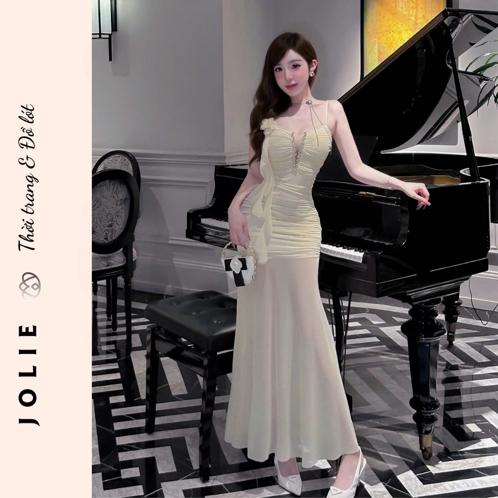 Váy xẻ ngực kim tuyến dự tiệc sang trọng nổi bật Jolie