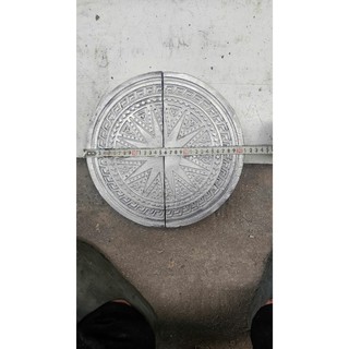Tay Nắm Cửa Cổng Trống Đồng Nhôm Đúc 31cm ( phôi chưa sơn ) là dòng phụ kiện cao cấp, nổi bật với thiết kế tròn