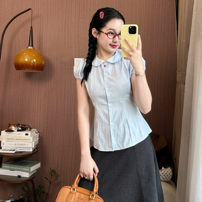 Áo sơ mi nữ cổ Peter Pan dáng ôm eo tay phồng tiểu thư Hàn Quốc Joolate SM250