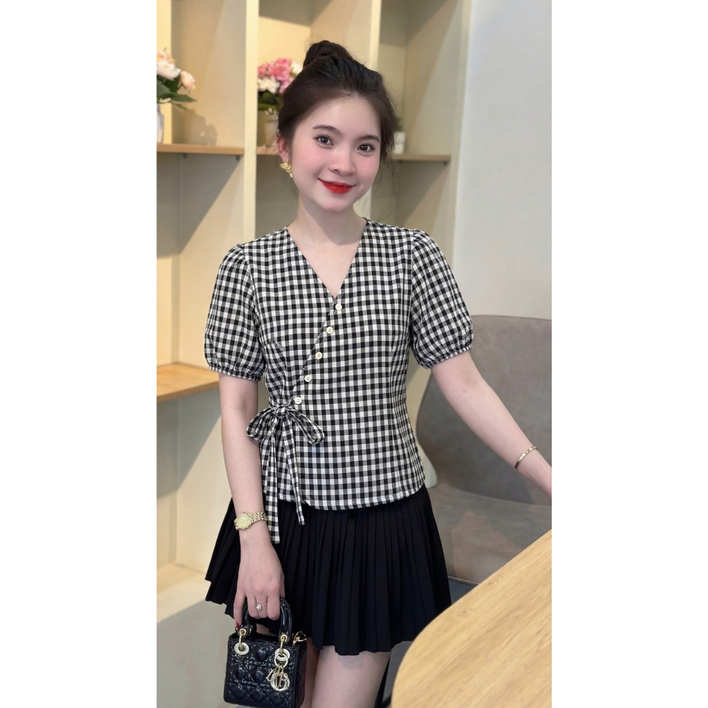 Áo kẻ ca rô buộc nơ eo , chất liệu mềm mại thoáng mát, phù hợp đi làm đi chơi  với 2 màu nổi bật H1