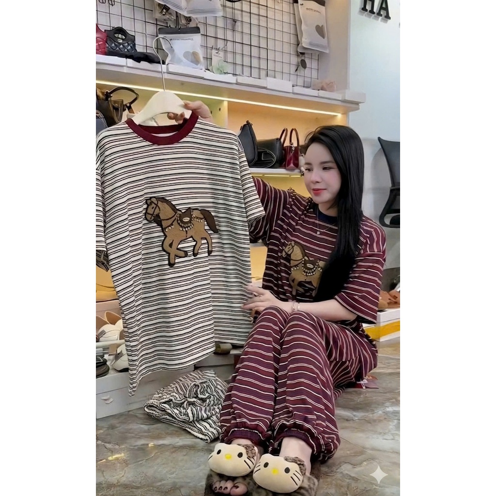 HT05. Bộ kẻ gắn ngựa đá 2 màu, hàng đẹp chất mềm mặc mát. đủ size 40-70kg