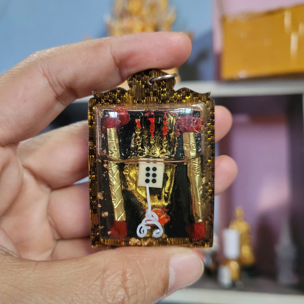Vật Trang Trí Để Bàn Làm Việc  Mặt Dây Chuyền Thủ Công Tinh Xảo Khung Nhựa 6cm Phong Cách Thái