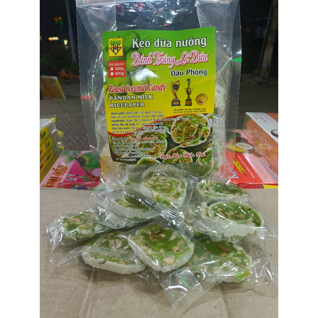 Kẹo dừa nướng [ lá dứa ] Hồng Vân 500g -- đặc sản Bến Tre