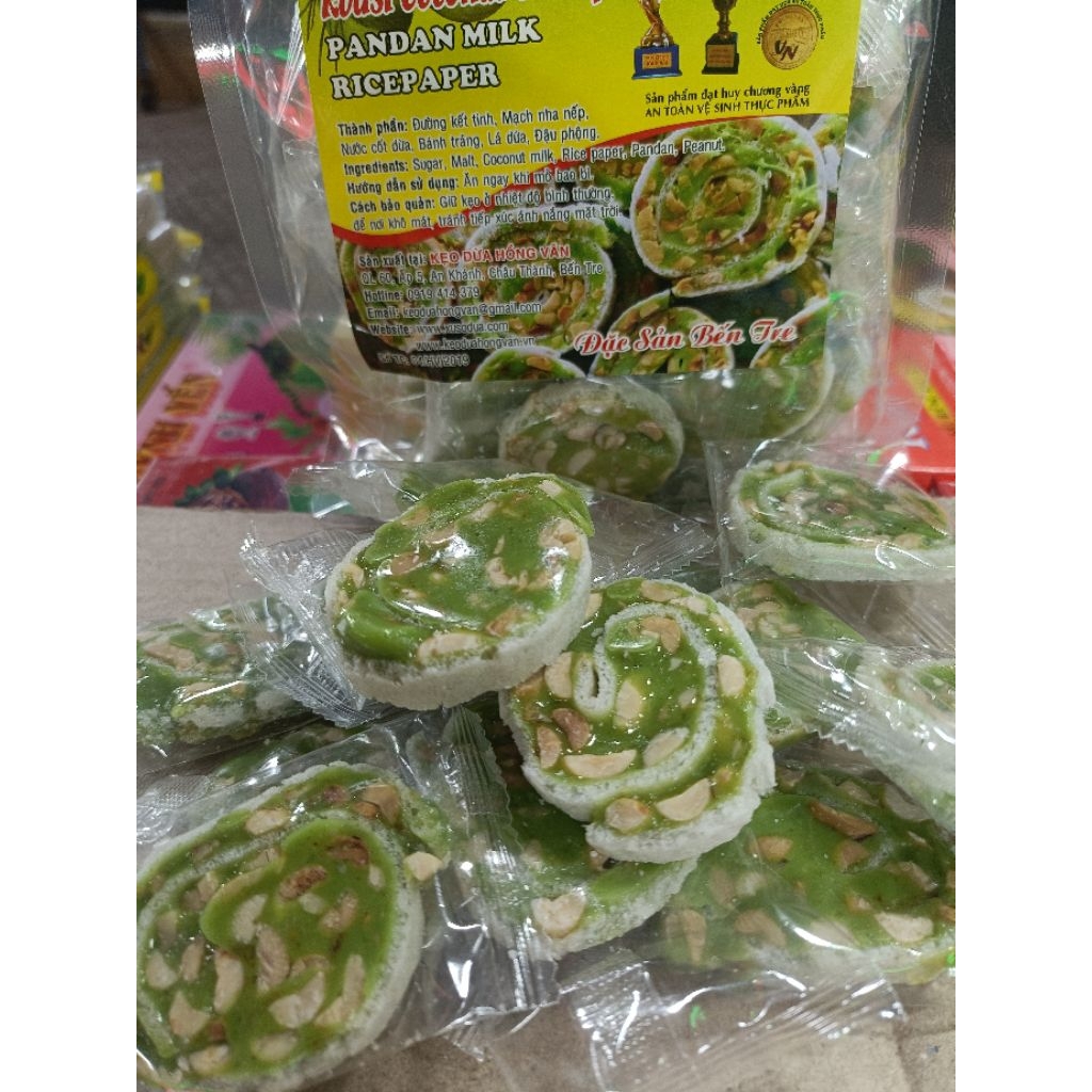 Kẹo dừa nướng [ lá dứa ] Hồng Vân 500g -- đặc sản Bến Tre