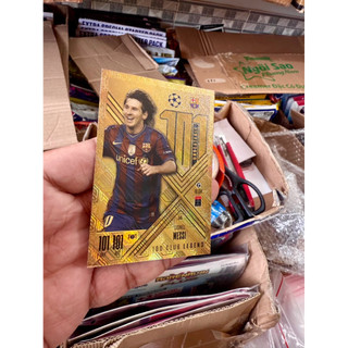 Thẻ Cầu Thủ Bóng Đá Match Attax EXTRA 2024/25 24/25 Lionel Messi 100Club 101 101 M10 Messi ( VIP )( Siêu Hiếm)