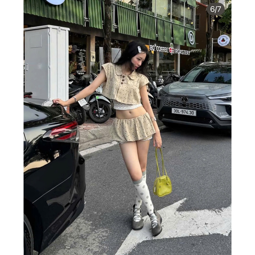 Set 3 món áo croptop form ngắn phối áo 2 dây ren mềm mix chân váy ngắn có lót đùi vải chính trẻ trung xinh đẹp